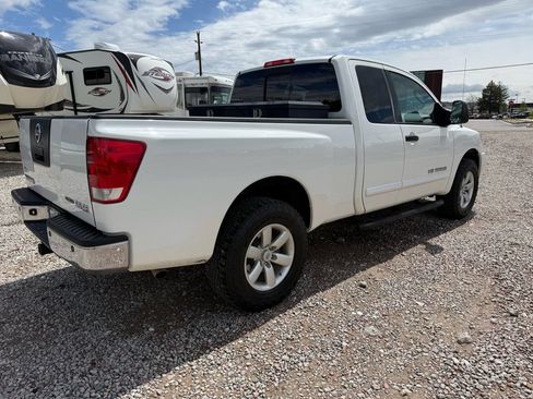 Used 2009 Nissan Titan SE w/ SE Max Utility Pkg AWD/4WD image 5