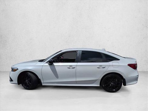 Used 2022 Honda Civic Sport image 9
