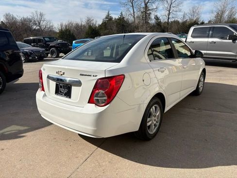 Used 2013 Chevrolet Sonic LT image 5