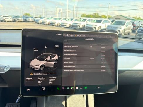 Used 2023 Tesla Model Y Long Range AWD/4WD image 18