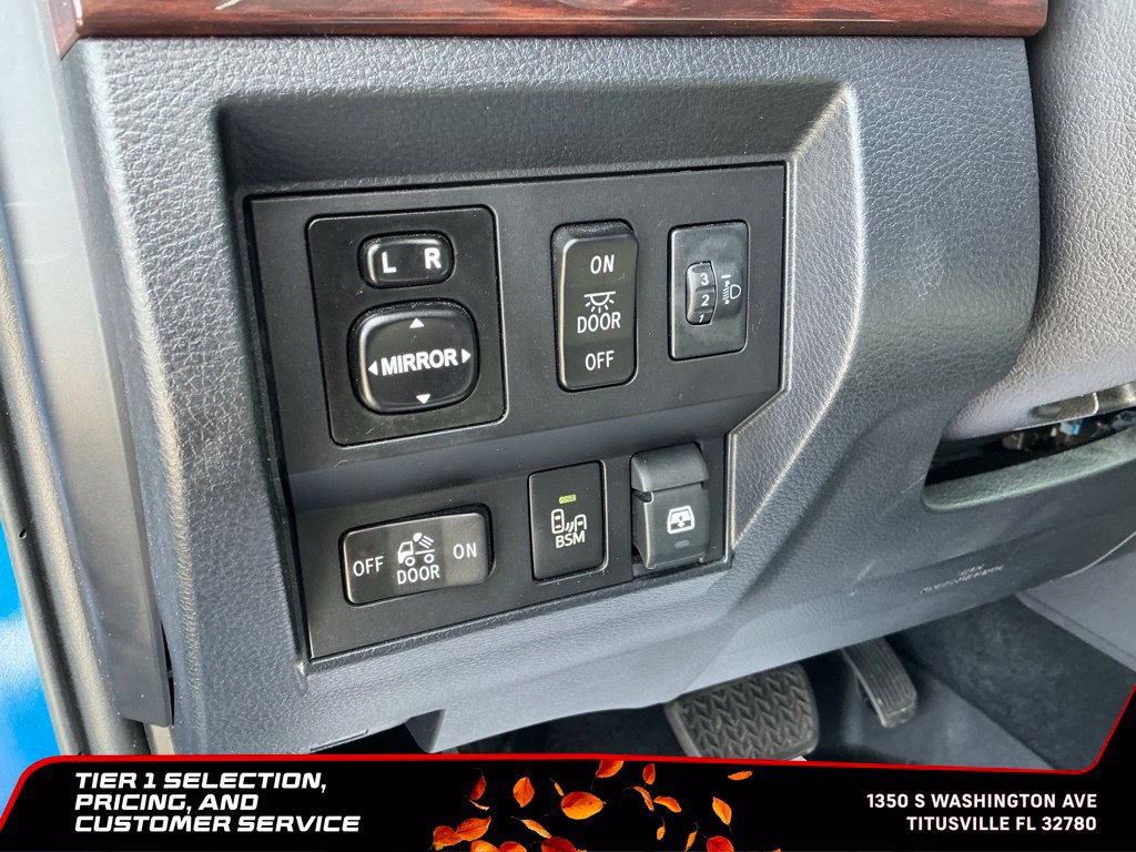 Used 2017 Toyota Tundra Limited w/ Limited Premium Package AWD/4WD image 25