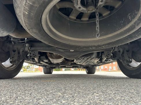 Used 2015 Lexus LX 570 4WD image 34