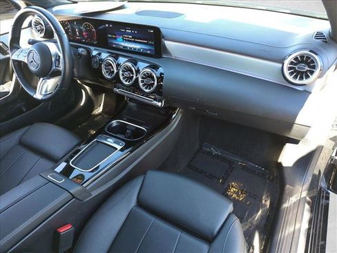 Used 2025 Mercedes-Benz CLA 250 image 22