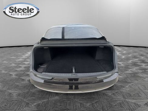 Used 2025 Lucid Air Touring AWD/4WD image 19