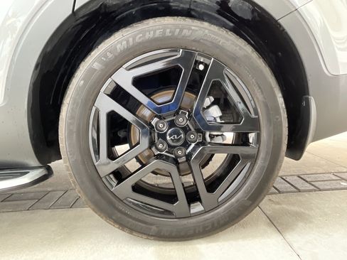 Used 2025 Kia Telluride SX Prestige X-Line image 7