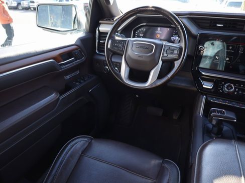 Used 2023 GMC Sierra 1500 Denali w/ Technology Package image 19