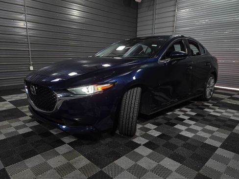 Used 2021 MAZDA MAZDA3 s image 42