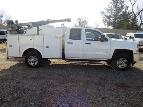 Used 2017 Chevrolet Silverado 2500 W/T w/ WT Convenience Package image 4