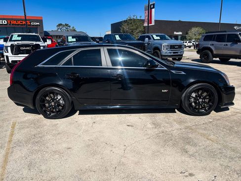 Used 2013 Cadillac CTS V image 11