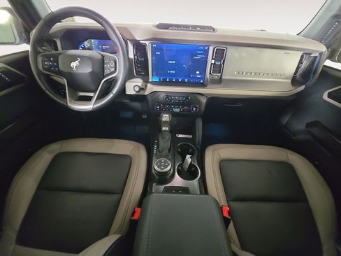 Used 2024 Ford Bronco Wildtrak AWD/4WD image 10