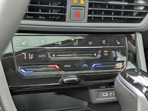 New 2026 Volkswagen Jetta SEL image 21