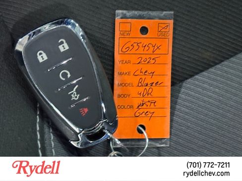 Used 2025 Chevrolet Blazer LT w/ Convenience Package AWD/4WD image 21