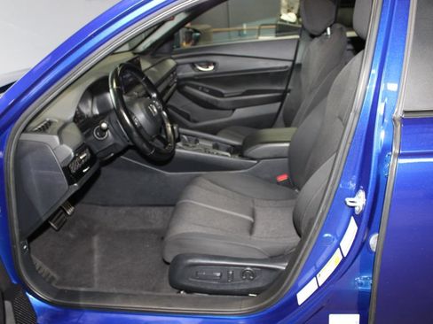 Used 2024 Honda Accord Sport image 7