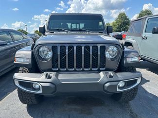 Used 2023 Jeep Gladiator Sport AWD/4WD video 2