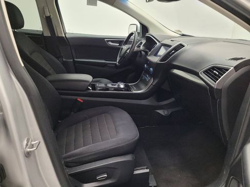 Used 2019 Ford Edge SEL FWD image 21