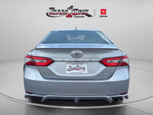 Used 2019 Toyota Camry SE FWD image 6
