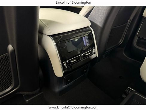 New 2026 Lincoln Aviator AWD image 55