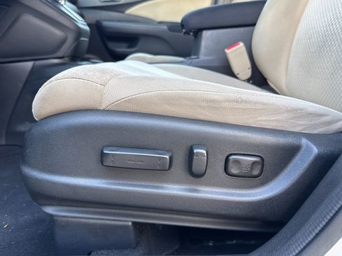 Used 2016 Honda CR-V EX image 14