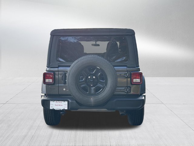Used 2018 Jeep Wrangler Unlimited Sport AWD/4WD image 7
