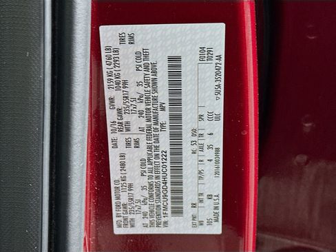 Used 2017 Ford Escape SE image 12