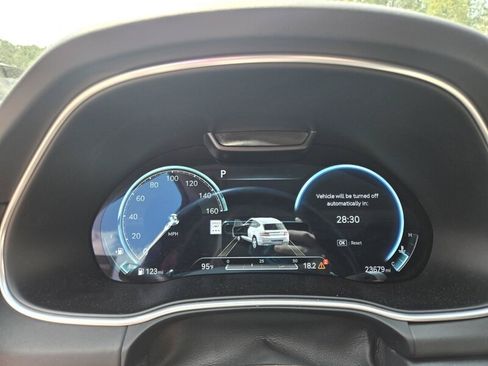 Used 2022 Genesis GV80 2.5T w/ Prestige Package 04 AWD/4WD image 15