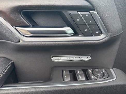 New 2026 GMC Sierra 1500 Denali AWD/4WD image 13