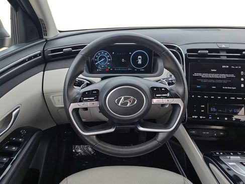 Certified 2024 Hyundai Tucson Limited AWD/4WD image 15