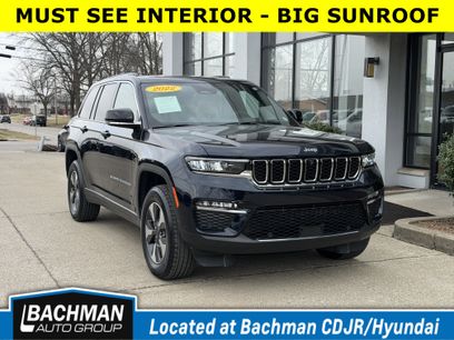 Used 2022 Jeep Grand Cherokee Limited w/ Luxury Tech Group II