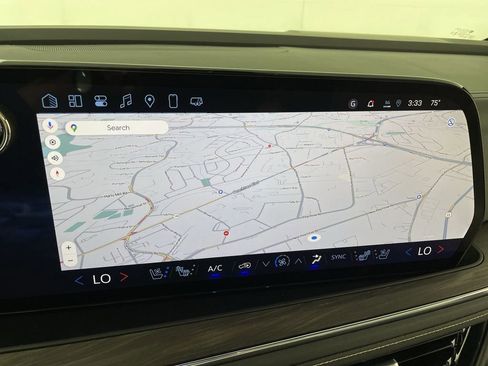 New 2025 Chevrolet Suburban Premier image 14