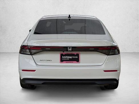 New 2025 Honda Accord SE image 8