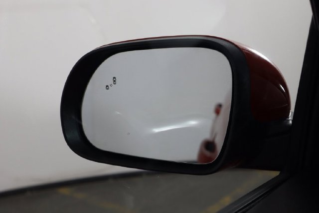 Used 2024 Kia Soul LX w/ LX Technology Package FWD image 40