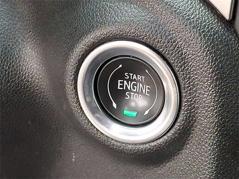 Used 2021 Chevrolet Silverado 2500 LTZ w/ LTZ Texas Edition image 19