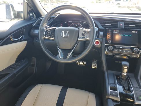 Used 2019 Honda Civic Sport Touring image 16