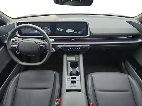 Certified 2025 Hyundai Ioniq 6 SEL image 9