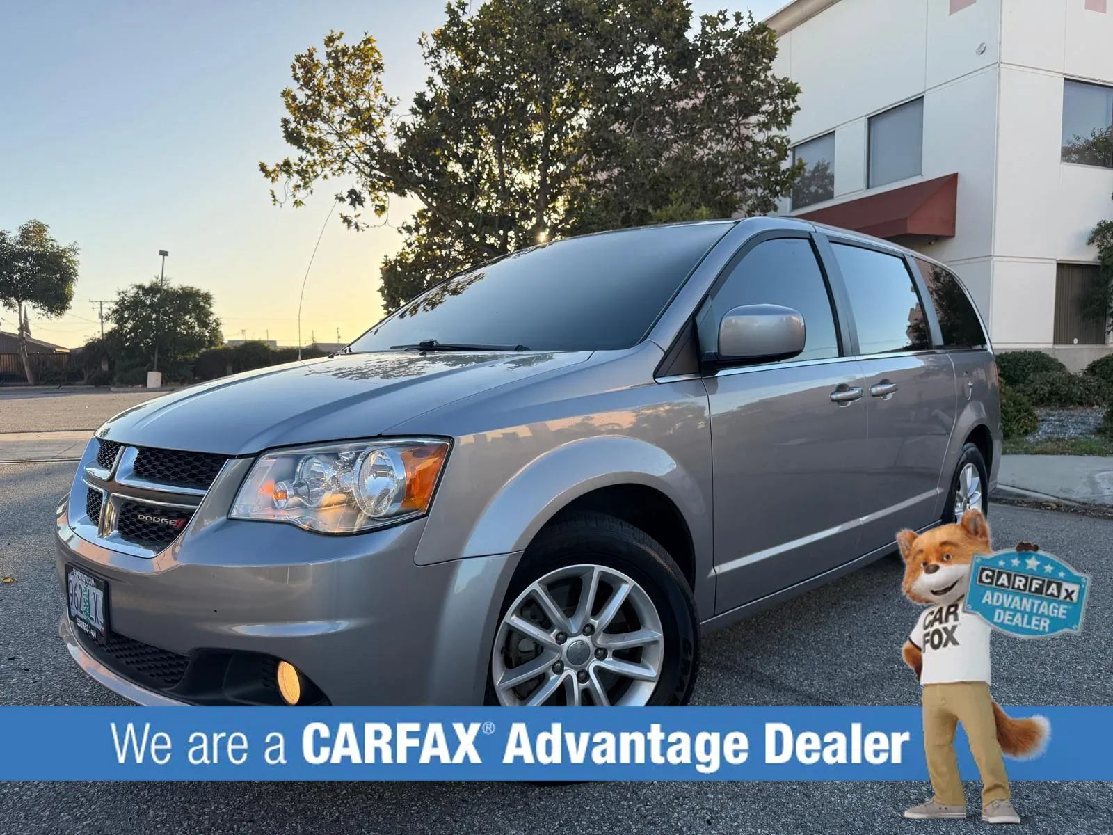 Used 2018 Dodge Grand Caravan SXT FWD image 11