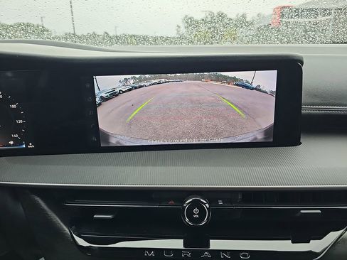 Used 2025 Nissan Murano SV image 26