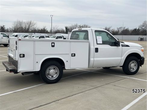 Used 2016 Ford F250 XL image 2