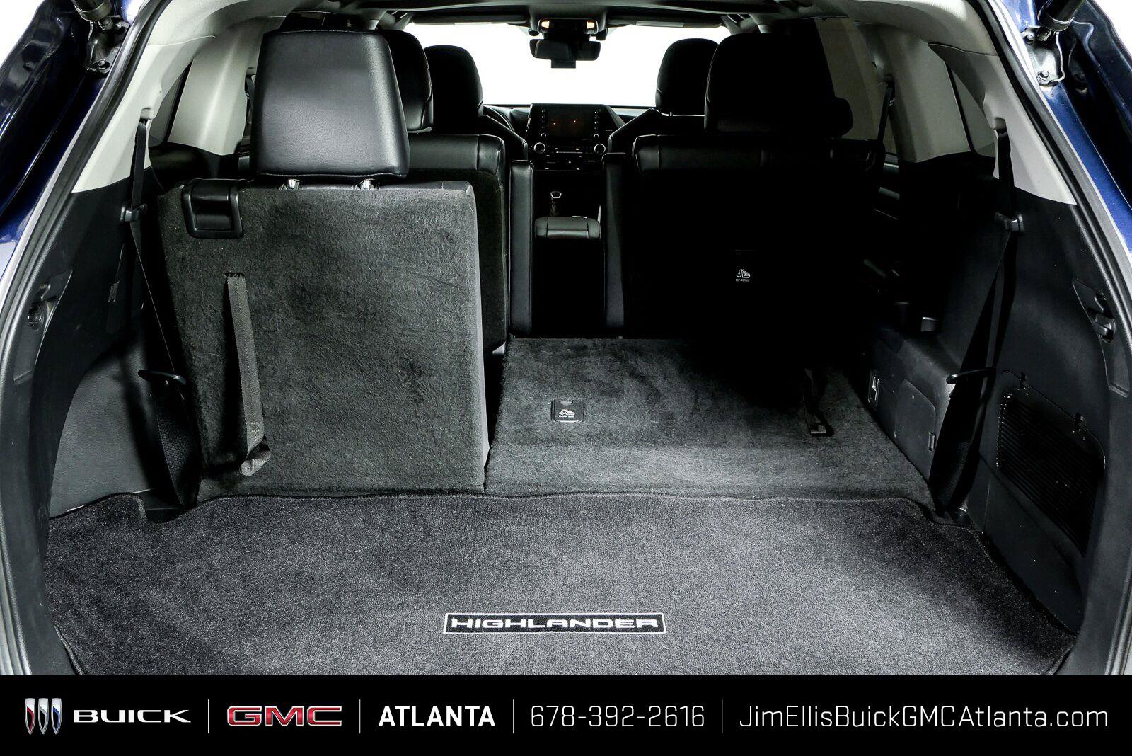 Used 2021 Toyota Highlander XLE FWD image 33