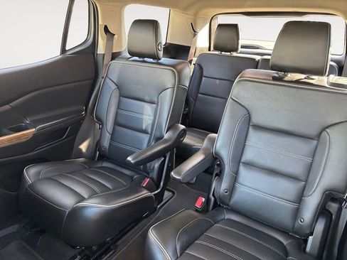 Used 2019 GMC Acadia Denali w/ GMC Pro Grade Package image 13