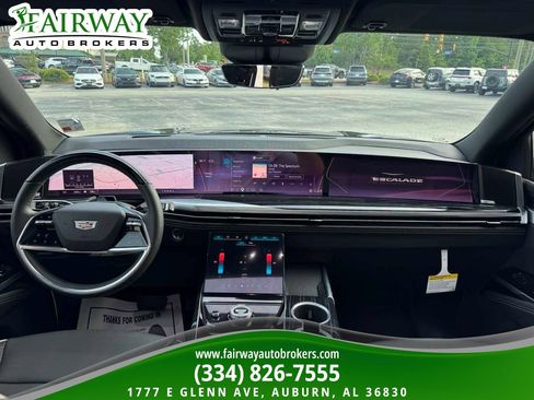 Used 2026 Cadillac Escalade Sport w/ LPO, Floor Liner Package RWD image 15