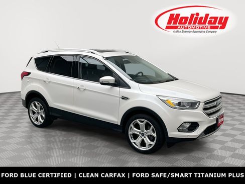 Used 2019 Ford Escape Titanium AWD/4WD image 1
