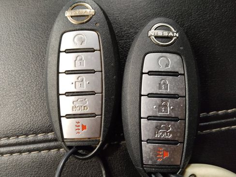 Used 2024 Nissan Altima 2.5 SV FWD image 32