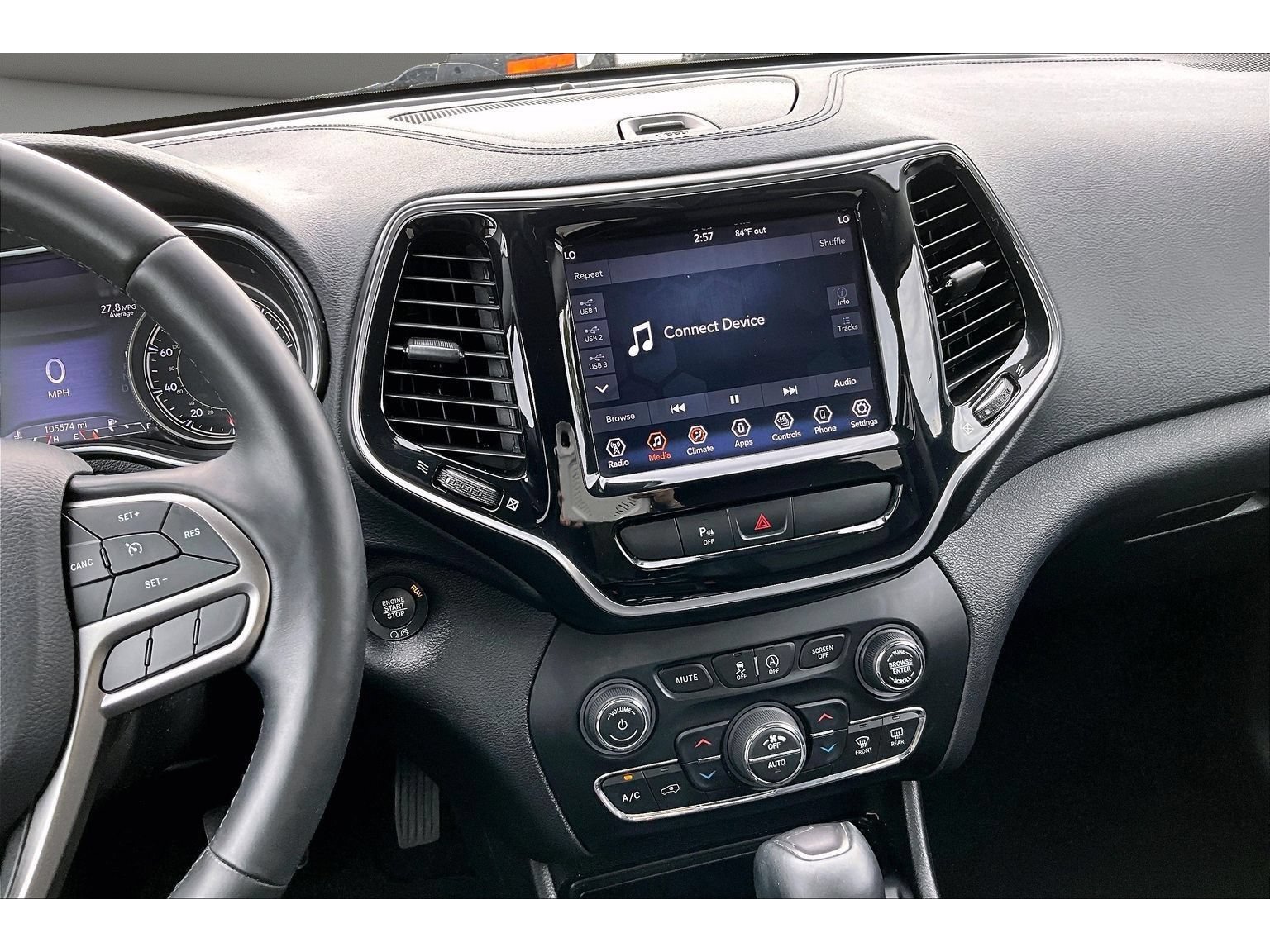 Used 2019 Jeep Cherokee Limited AWD/4WD image 8