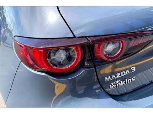 Used 2024 MAZDA MAZDA3 s FWD image 30