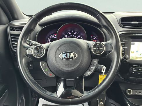 Used 2015 Kia Soul ! w/ Sun & Sound Package image 19