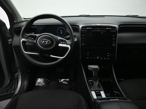 Used 2024 Hyundai Tucson SEL FWD image 17
