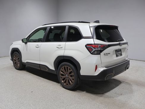 Used 2025 Subaru Forester Sport AWD/4WD image 4