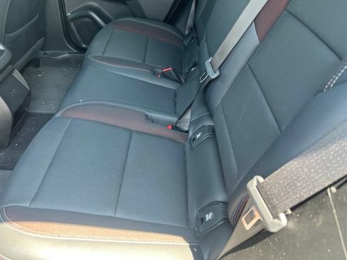 Used 2024 Chevrolet Equinox EV RS FWD image 12