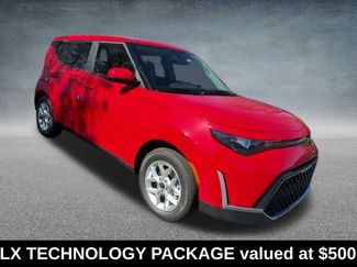Used 2023 Kia Soul LX w/ LX Technology Package video 2