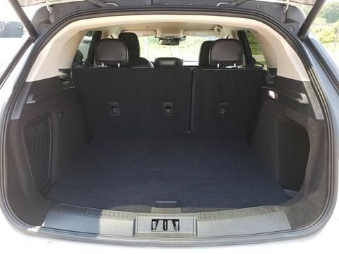 Used 2024 Lincoln Corsair AWD image 6